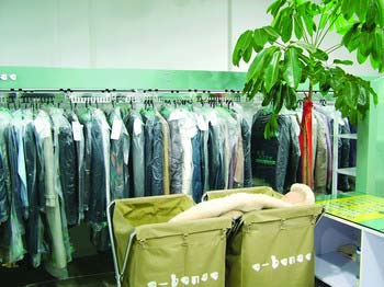 干洗發展好,閨蜜合伙開個店